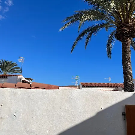 Casa Guay Welcome To Your In The Sun! アパート *